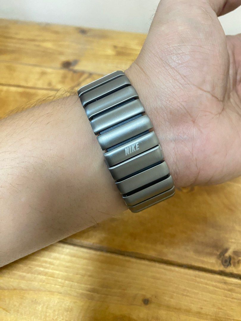 Nike big online al watch