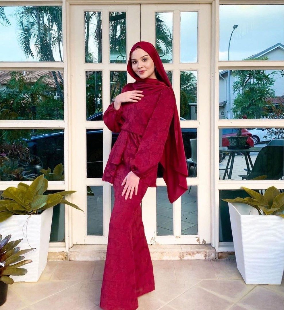 Zalia Asymmetrical Drape Mermaid Kurung