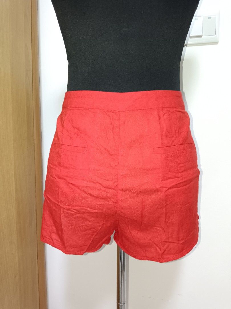 Zara red shorts hotsell