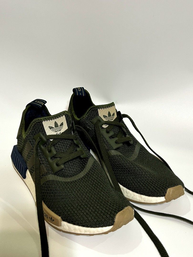 Nmd militar top
