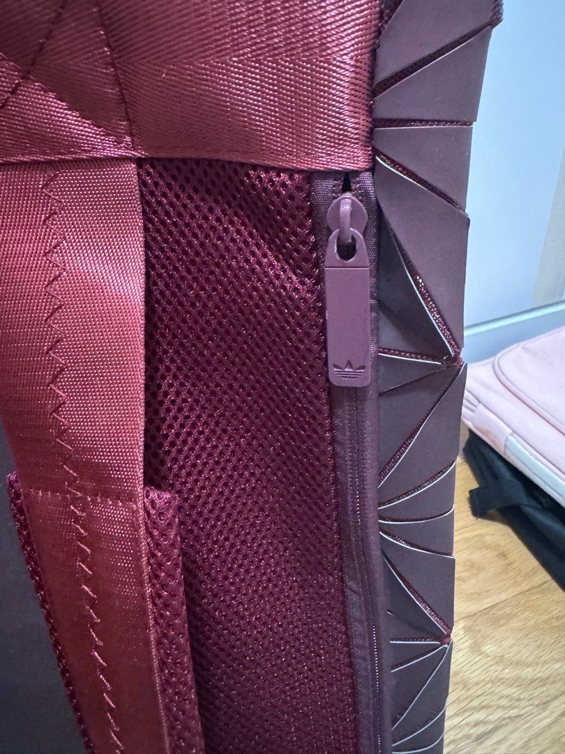 Adidas bag new arrivals original vs fake