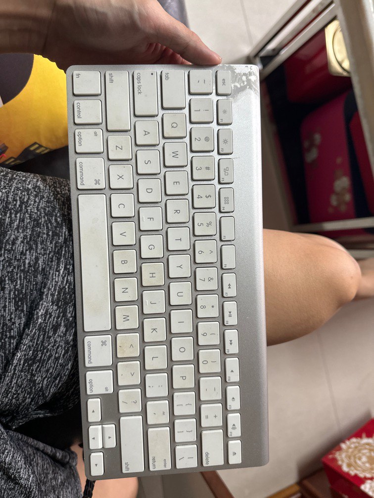 Apple wireless Keyboard, Computers & Tech, Parts & Accessories ...