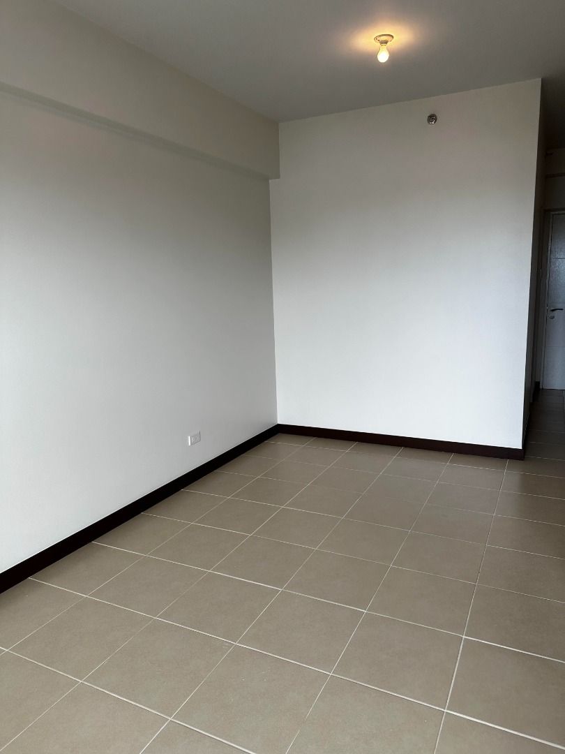 ATHERTON09XXA For Rent Fully Furnished 2BR Unit with Balcony in The