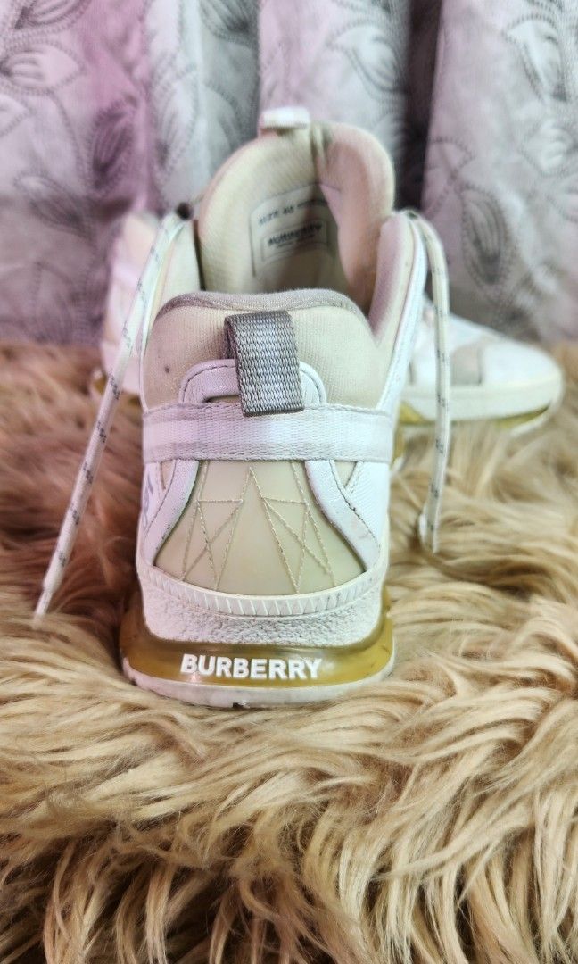 Burberry 89 2025 off white
