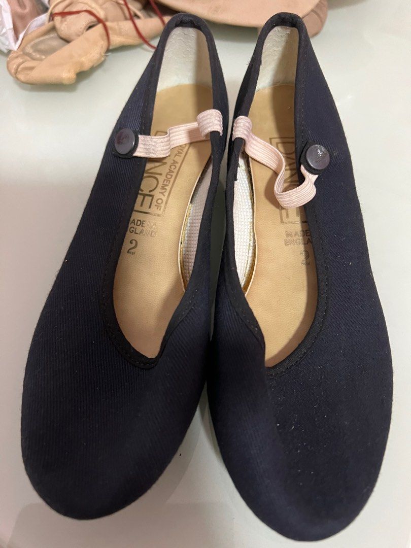 Ballet character 2025 shoes