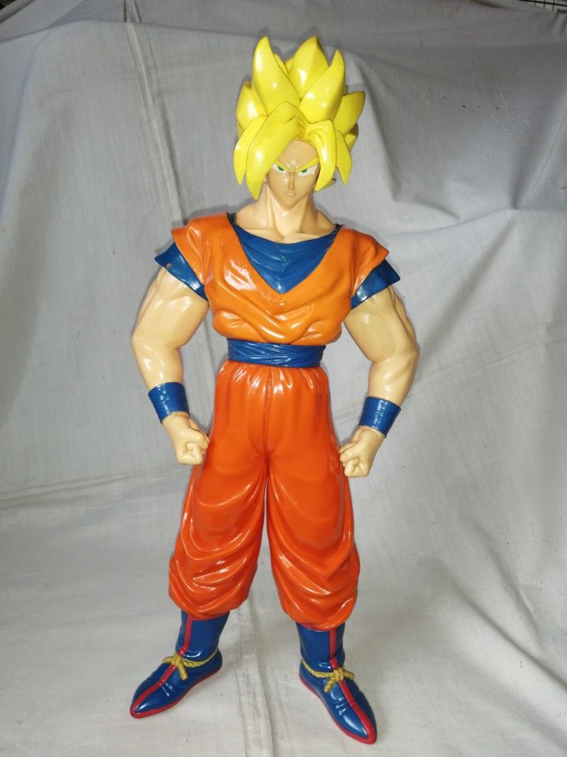 Figurine Dragon Ball Z Super Saiyan Goku 1 BANDAI