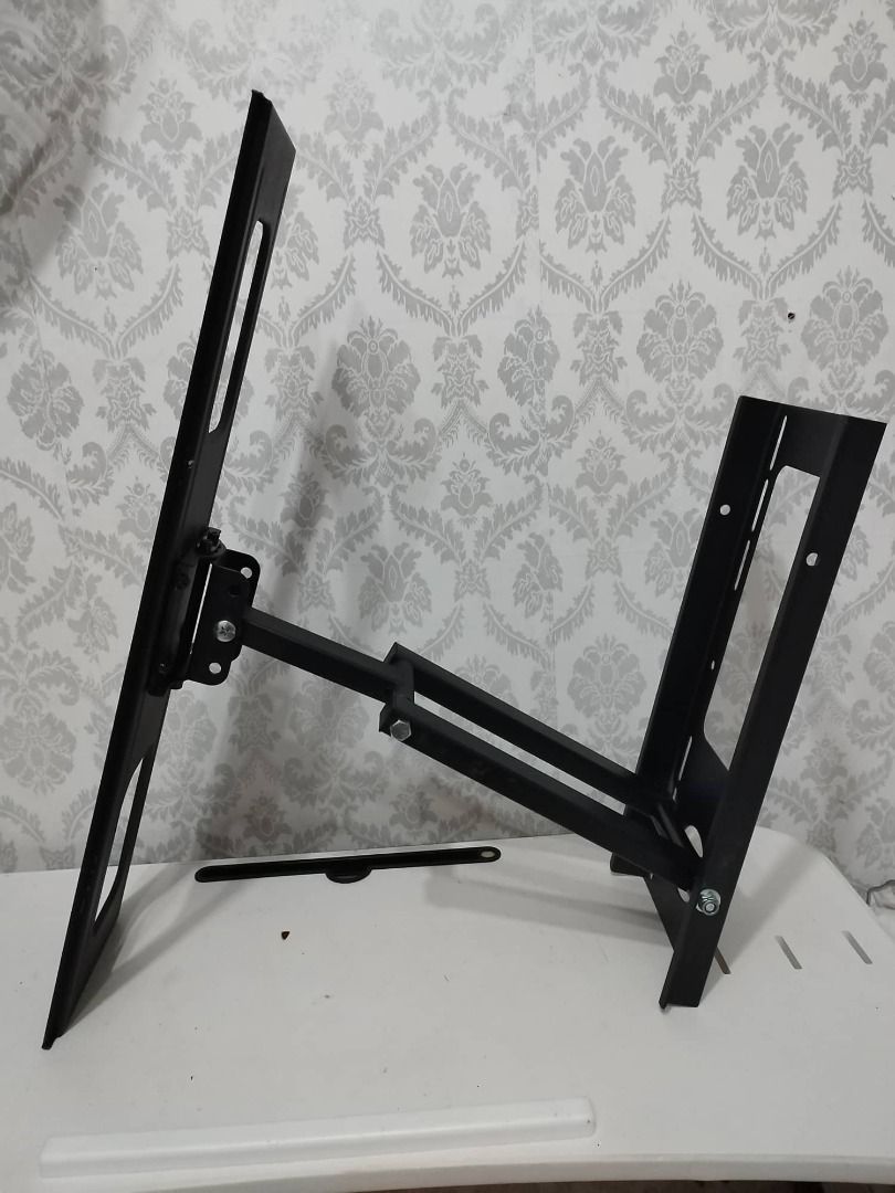 BAUHN Swing Arm TV Wall Mount, TV & Home Appliances, TV & Entertainment