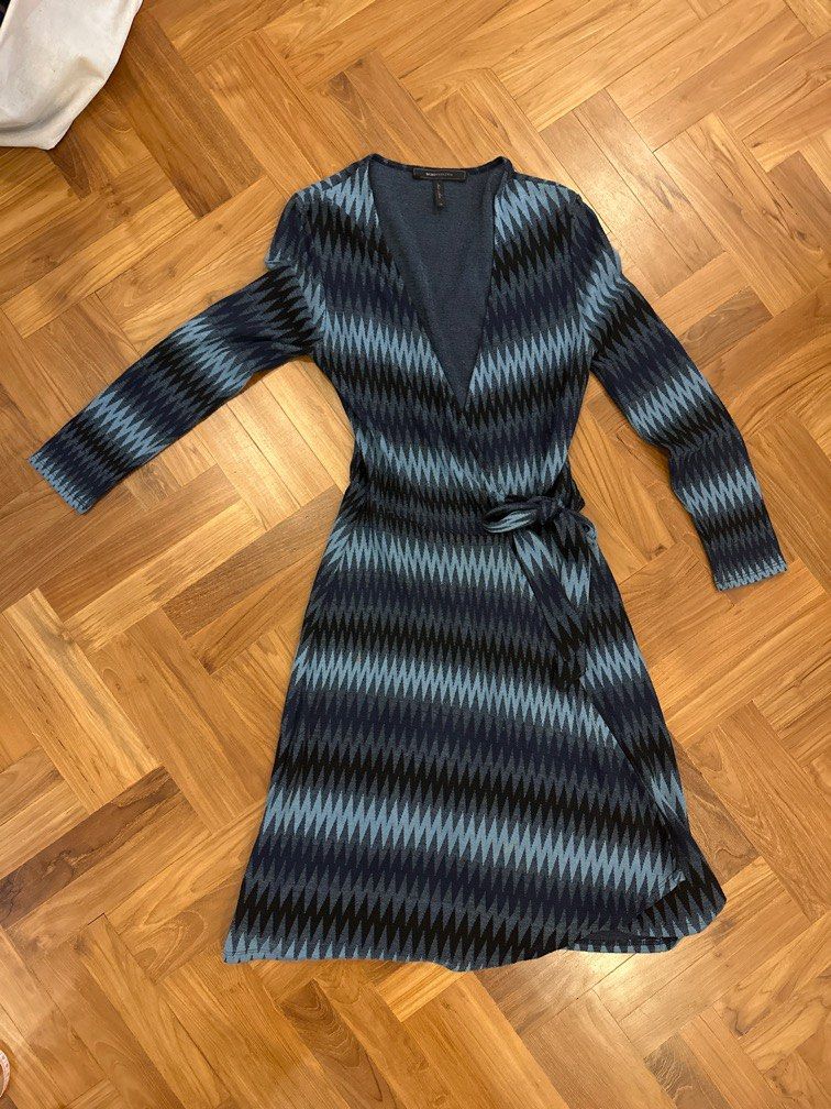 Bcbg chevron dress sale