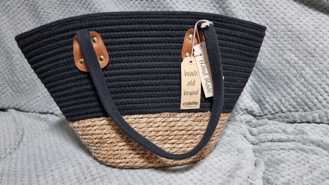 Colette beach bag store