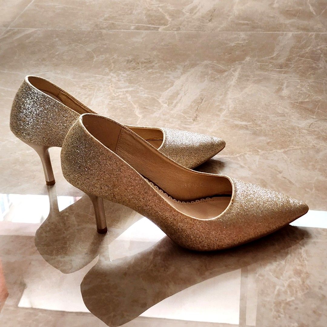 Gold heels online size 9