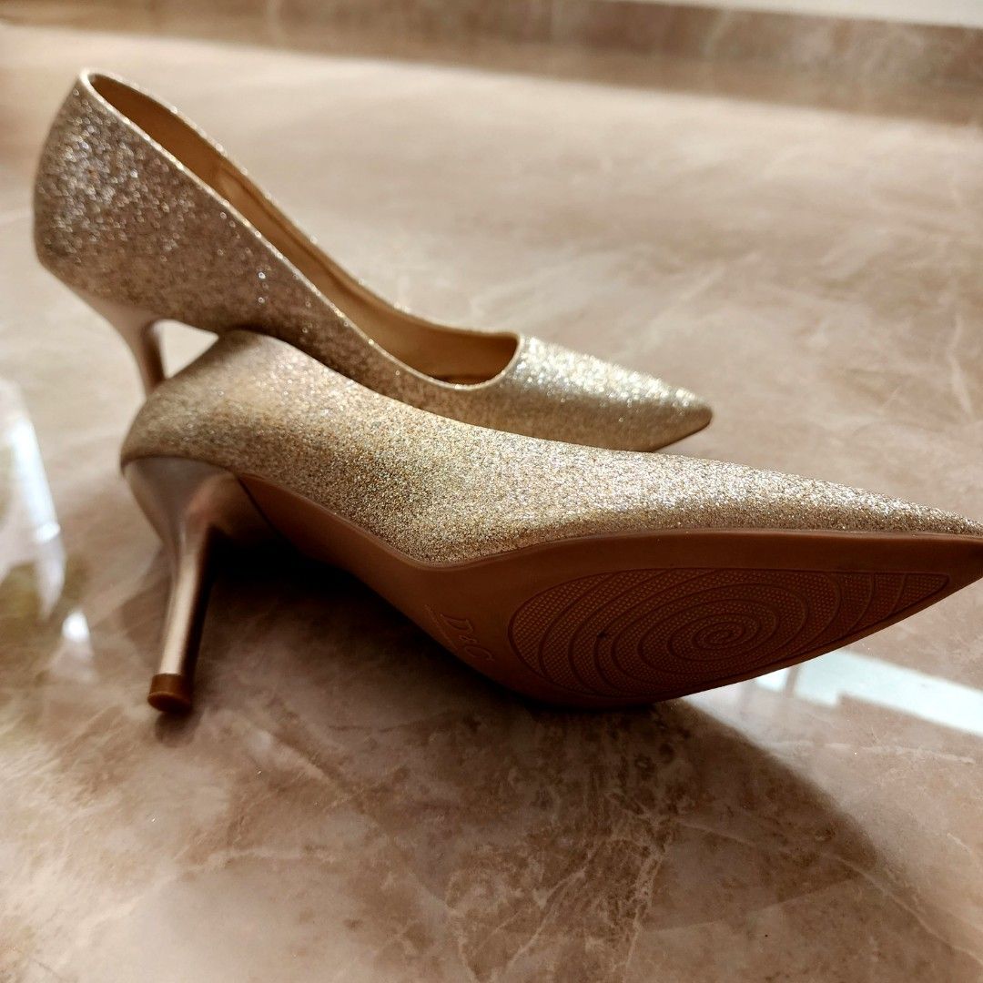 Gold heels online size 9