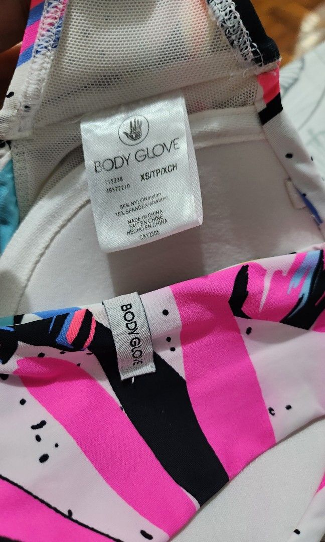 Body Glove strapless bikini (Category: Bikinis & Swimsuits) located in Santa Rosa. Submitted by ririsstuff (Listing ID 1279070531, Image 2). Description: Got it for around $150. Only worn once. Love it so much, but it's small on me. ):.