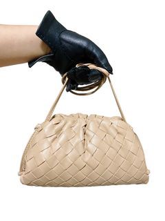 ⚜️Bottega Veneta - Mini Clutch Intrecciato bag