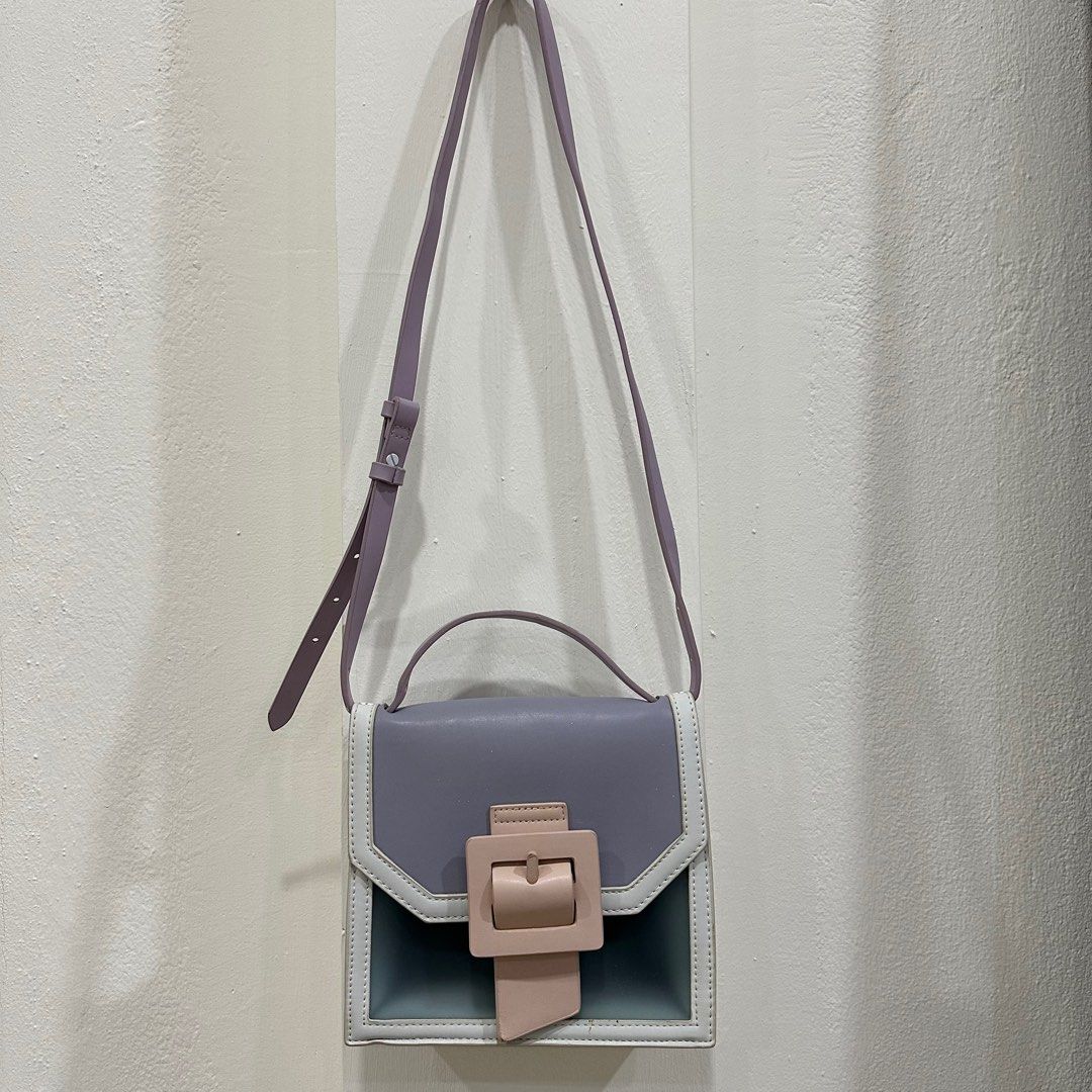 Charles and keith see through effect buckled bag hotsell