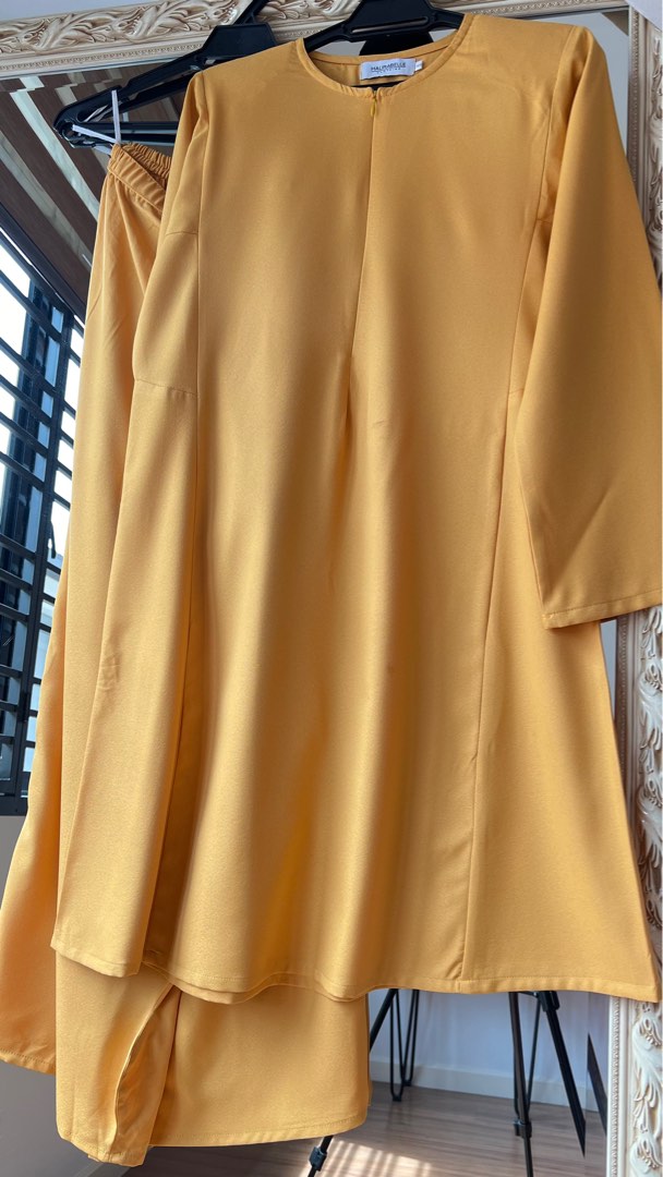 Classic Baju Kurung Pahang Raya in Mustard Kurung Malay Tradisional
