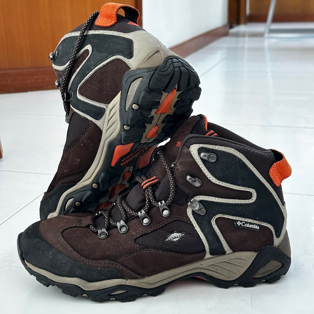 Columbia techlite hiking boots hotsell