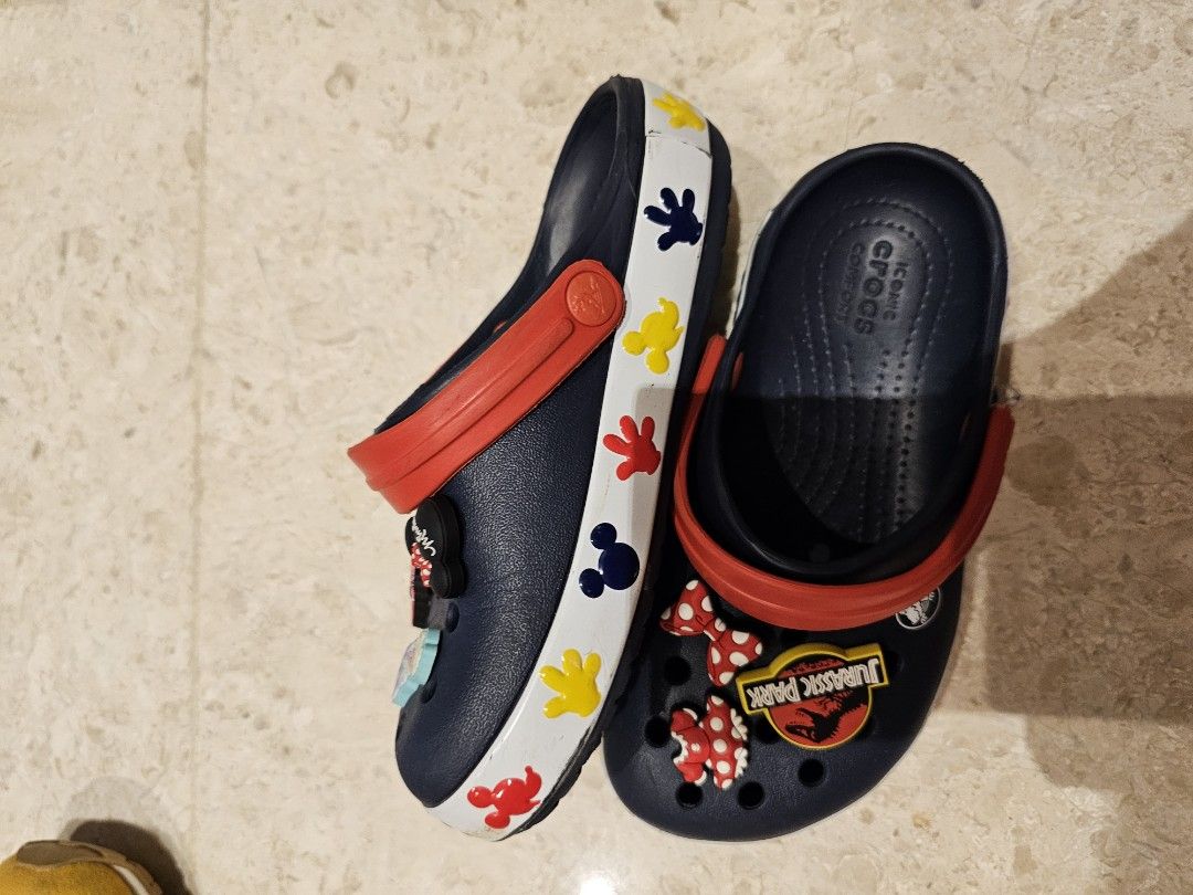 Crocs for 9 store year old