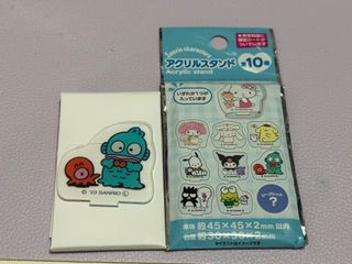 （分類：）位於 。 由 tsiunga 提交（商品編號 1279138886，圖片 1）。簡介： 。