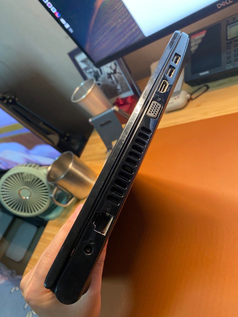 Dell Vostro 15 3568 Laptop 7th gen i5-7200U/8GB/1TB/AMD R5 M420 ...