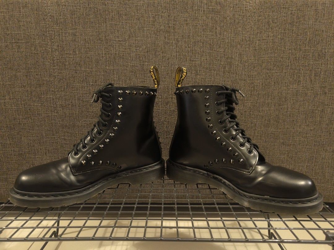 Dr Martens 1460 Fallon 8-Eye Smooth Black Leather Boots UK9 US10 EU43,  Men's Fashion, Footwear, Boots on Carousell