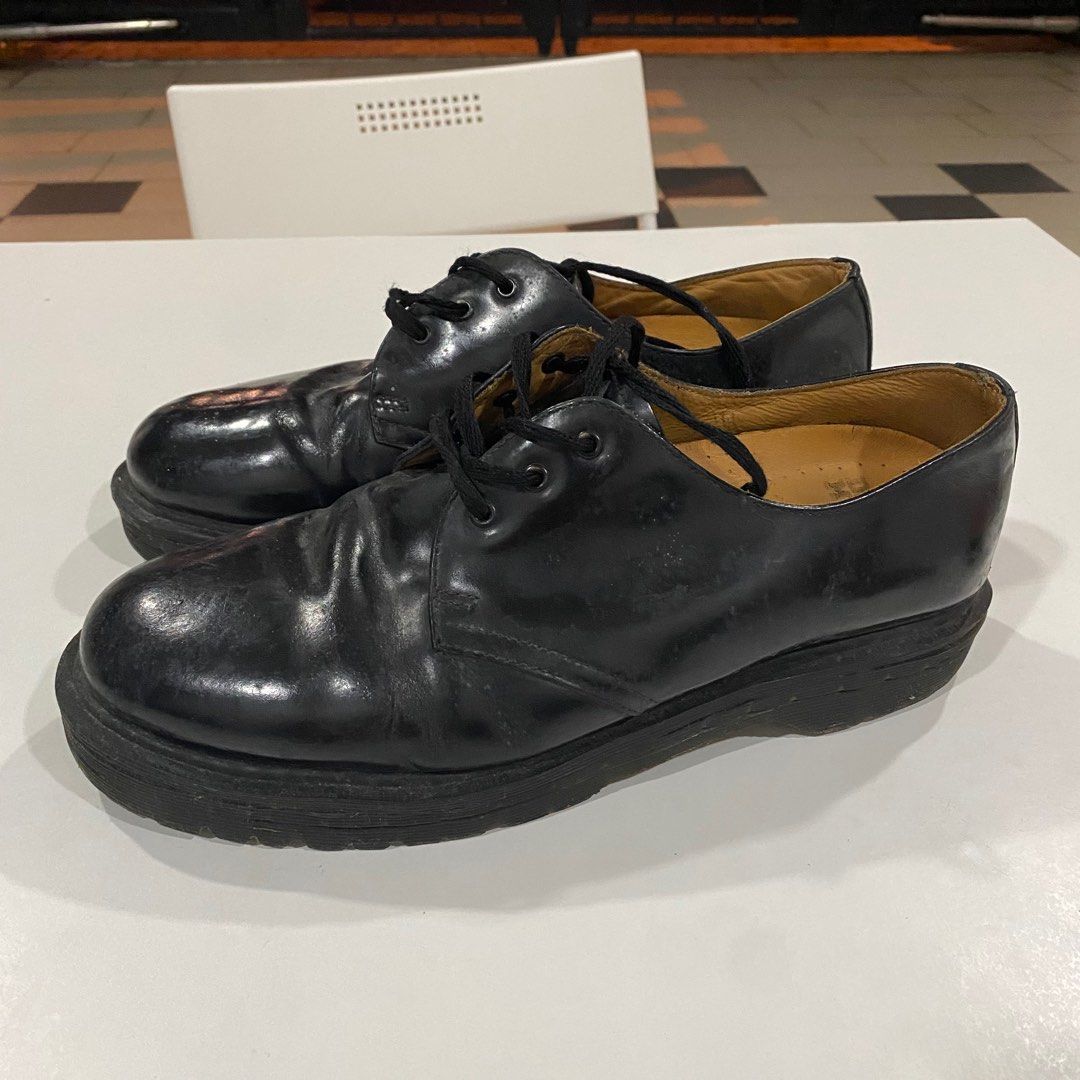 Used dr hotsell martens boots