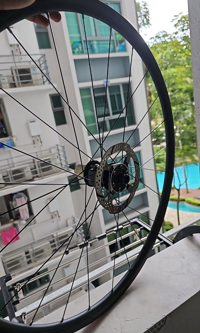 QR 700c 28" (ETRTO 622x19) Hybrid Bike Front Rear Wheel 7/8/9/10 Speed 5 Colours