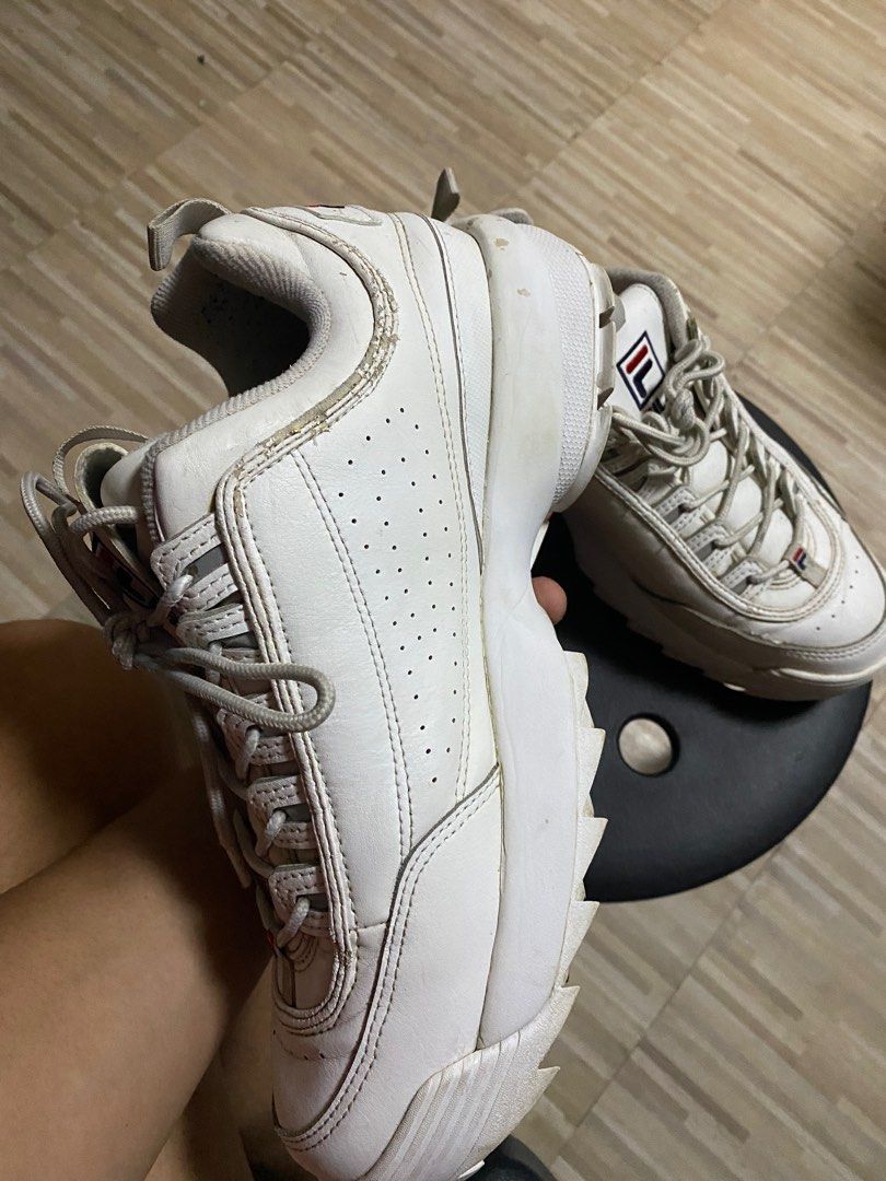 FILA DISRUPTOR II Men s Fashion Footwear Sneakers on Carousell