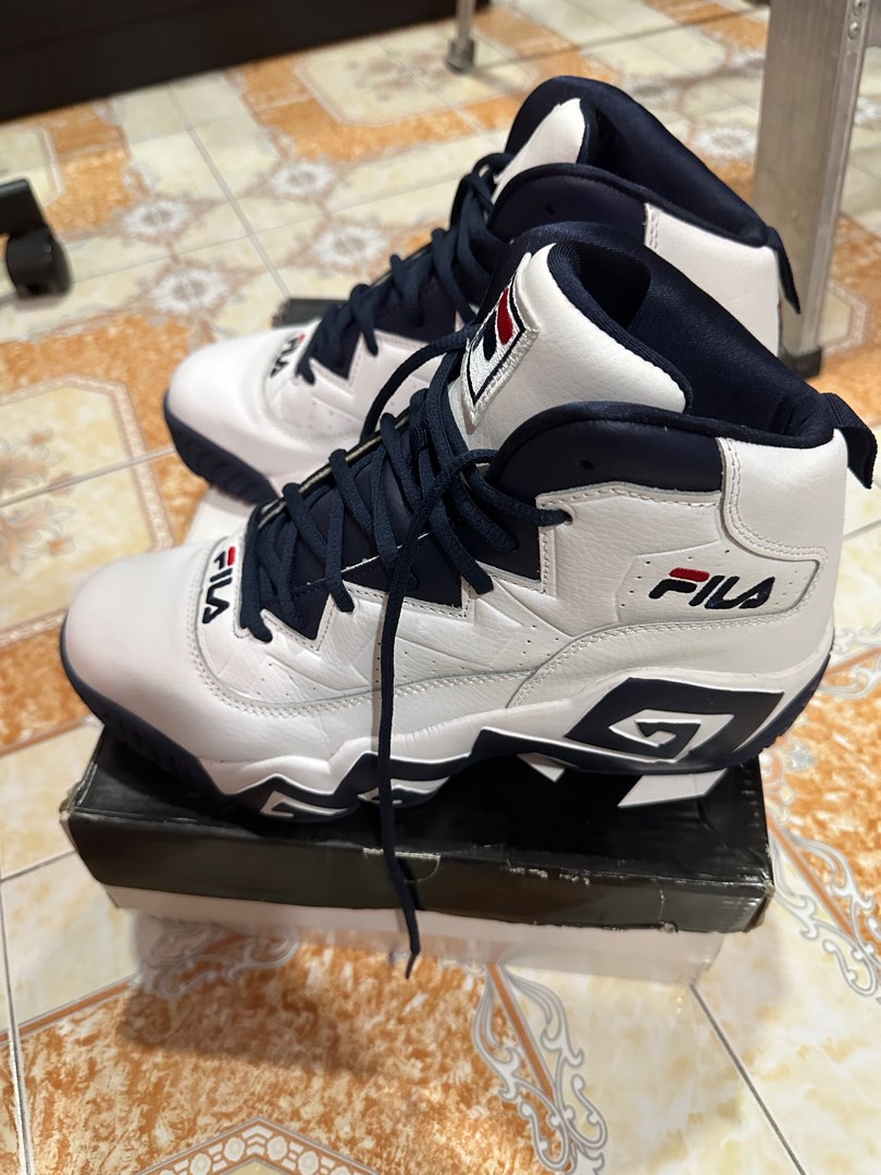 Fila mb white clearance navy & red shoes