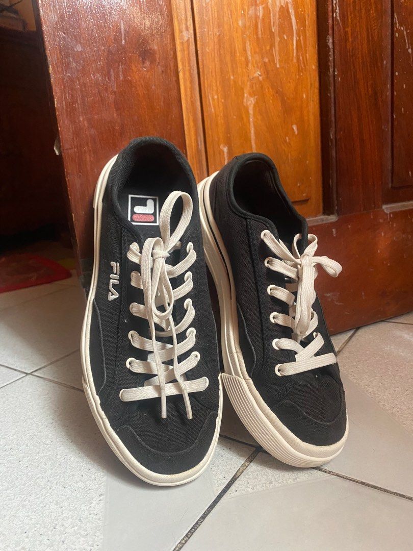 FILA Women s SECTION Black Canvas Sneakers Women s Fashion