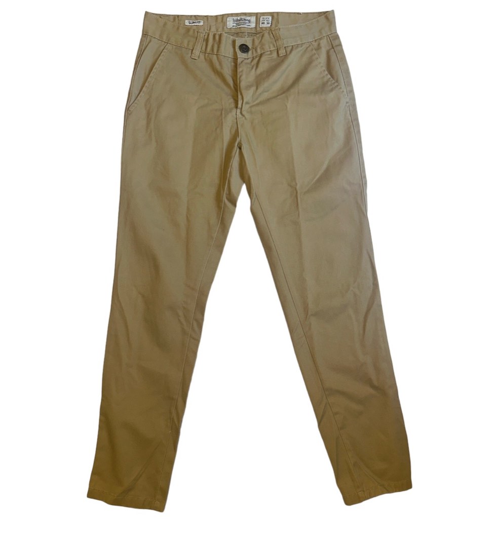 Folded & Hung Slim Fit Khaki Pants, Men's Fashion, Bottoms, Chinos on