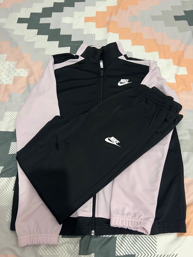 NIKE Girls' Infant Nike Swoosh Love Tricot Track Jacket and Jogger Pants  Set | Hamilton Place