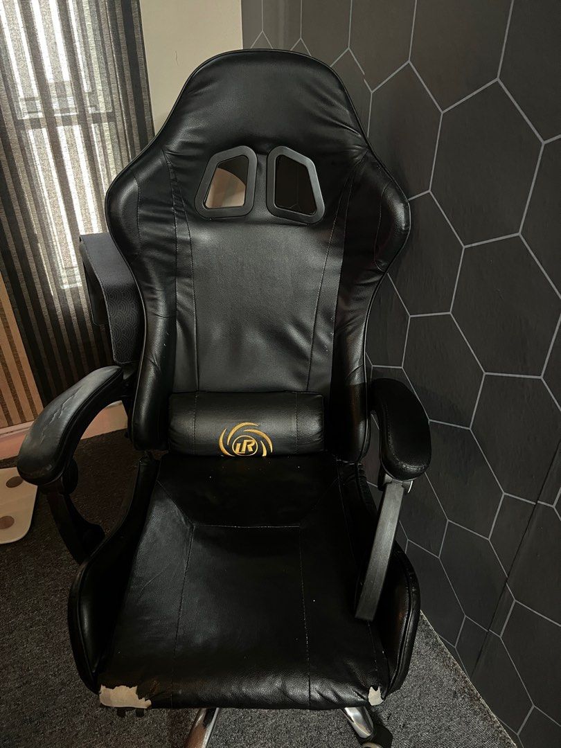 Luckracer gaming store chair instructions