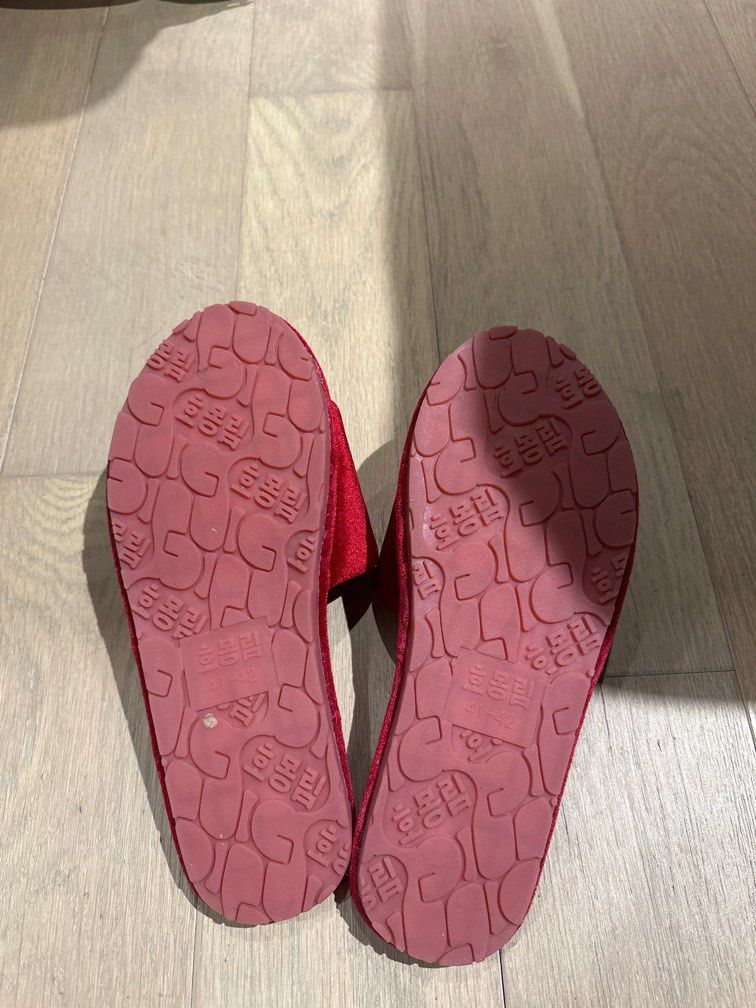 Good quality bride slippers Women s Fashion Footwear Flipflops