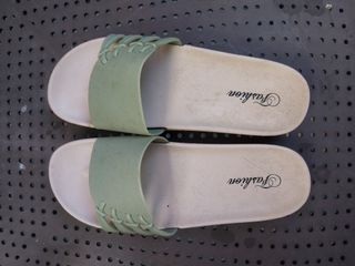 Yuu casie discount womens slide sandals