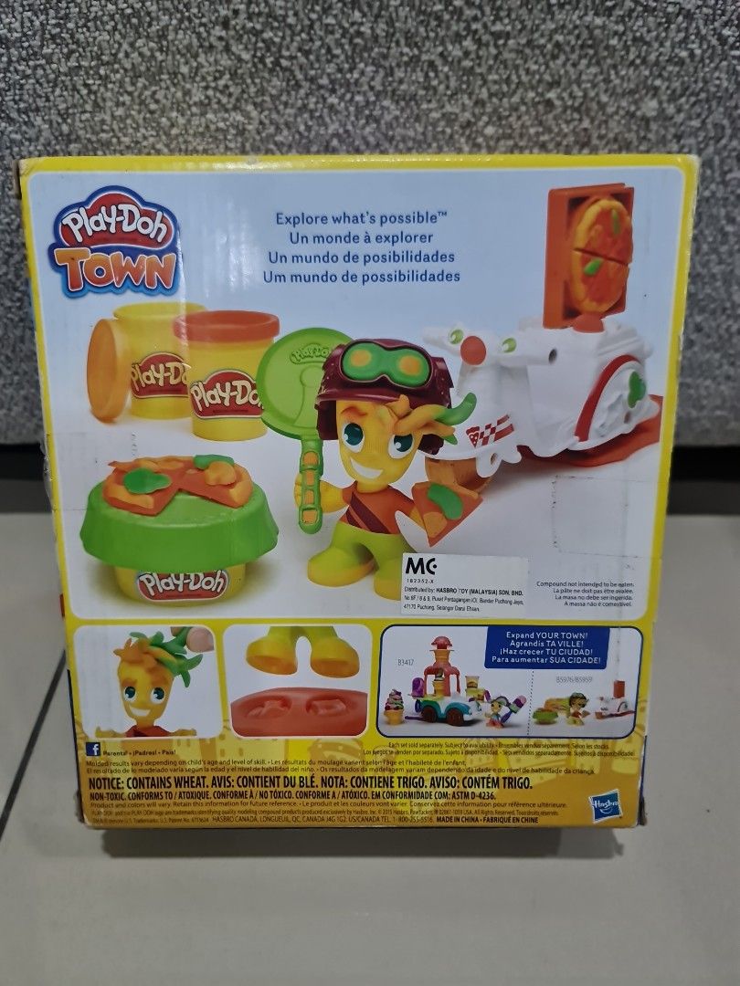Play doh town pizza delivery sales