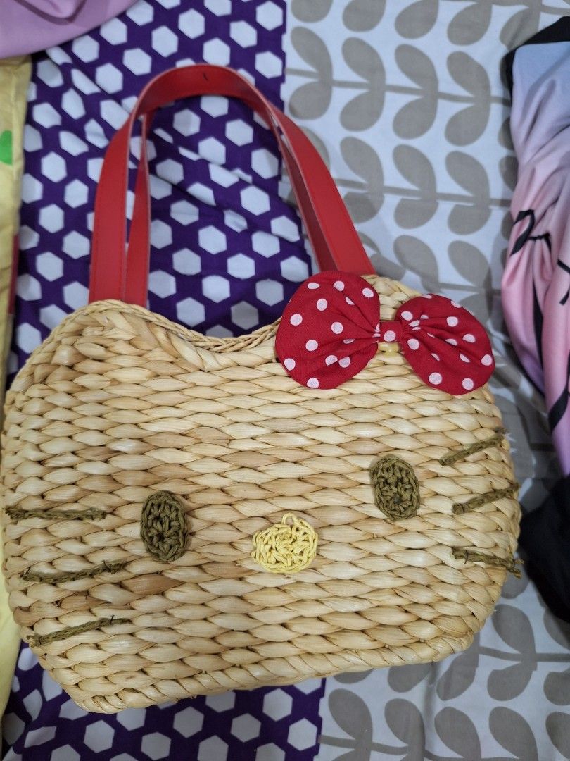 Hello kitty 2025 rattan bag