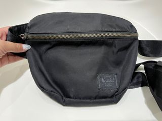 Herschel hip pack bag