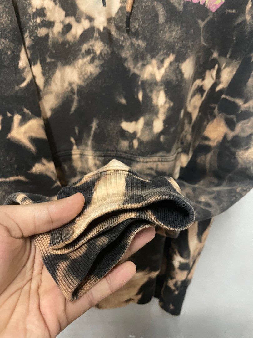 Palace tie dye sales hoodie