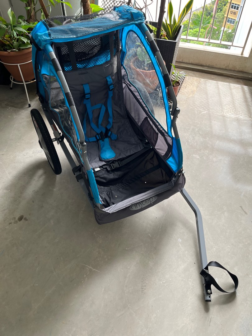 Instep bike trailer single, Babies & Kids, Going Out, Strollers on