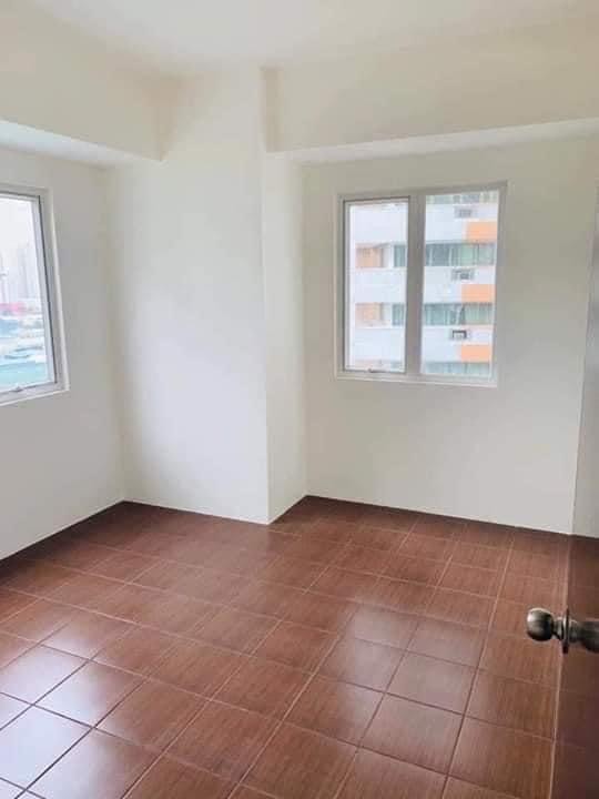 KASARA Studio RUSH RENT TO OWN Condo Pasig Ugong Ortigas Megamall Bgc Taguig Makati Moa Naia