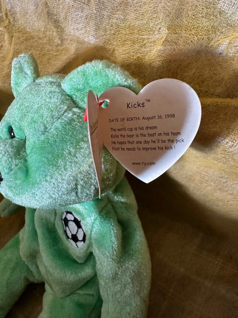 Beanie baby kicks cheap august 16 1998