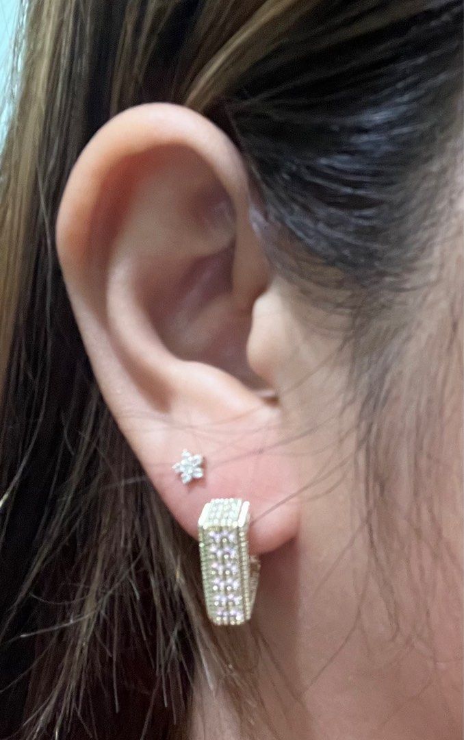 LEGIT MIKANA 18k GOLD PLATED ETSUDO NON TARNISH EARRINGS, Women's