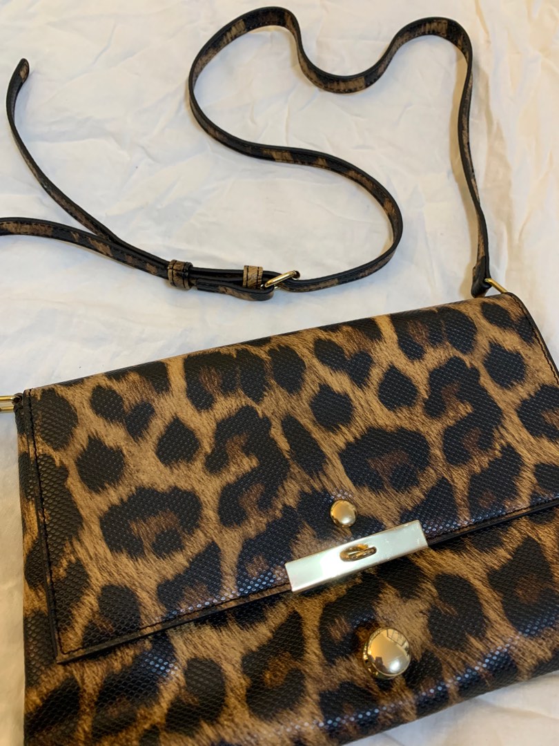 Square Leopard Cross Bag main image 1