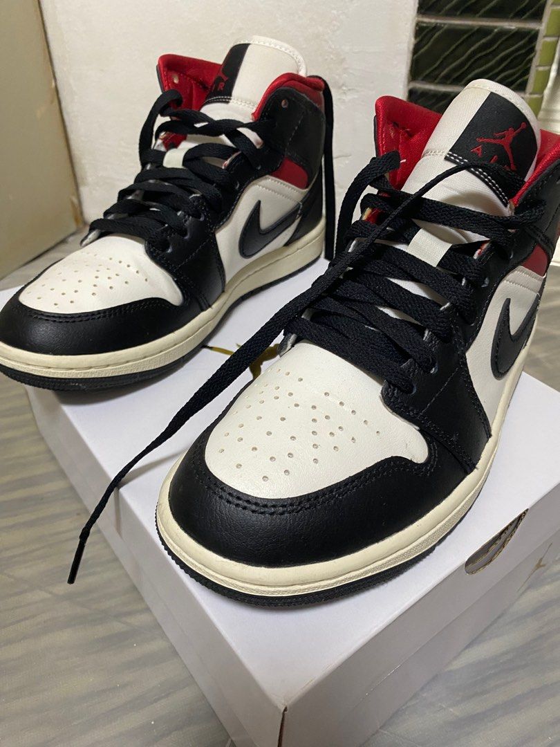 Air jordan 1 black hotsell gym red white sail