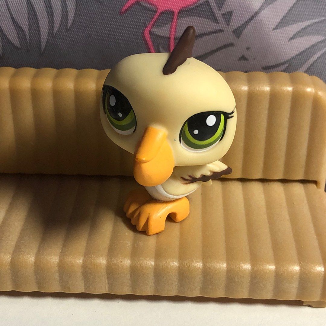 Littlest Pet Shop Hasbro LPS Figure Pelican, Hobbies & Toys, Toys