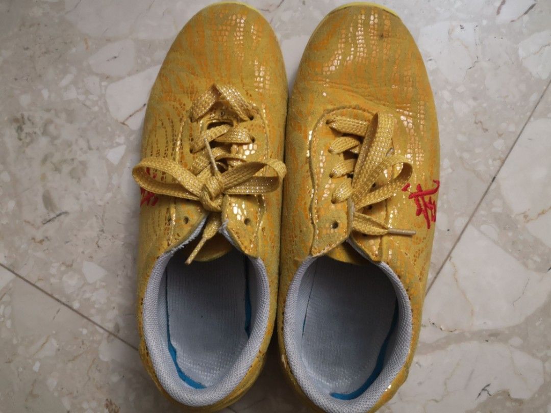 Gold shoes sales size 1