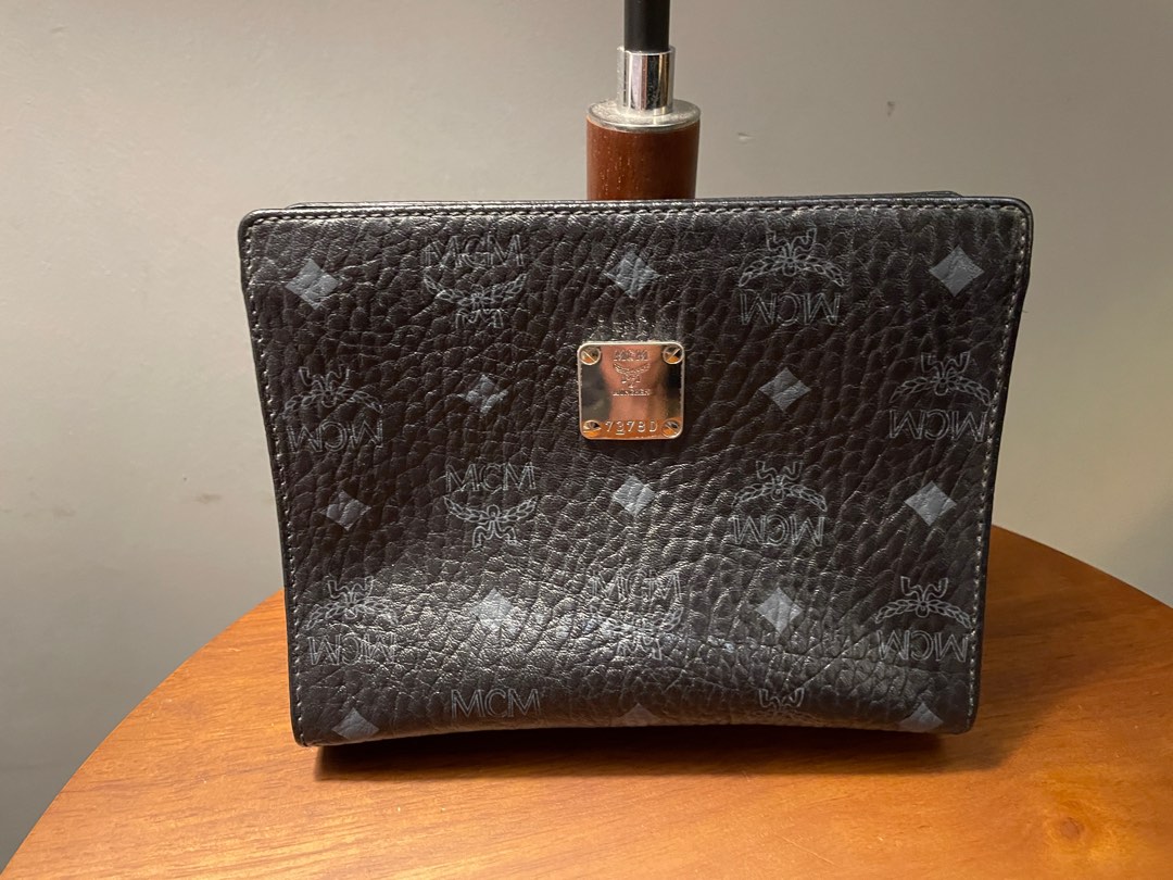 MCM Clutch Bag Black authentic