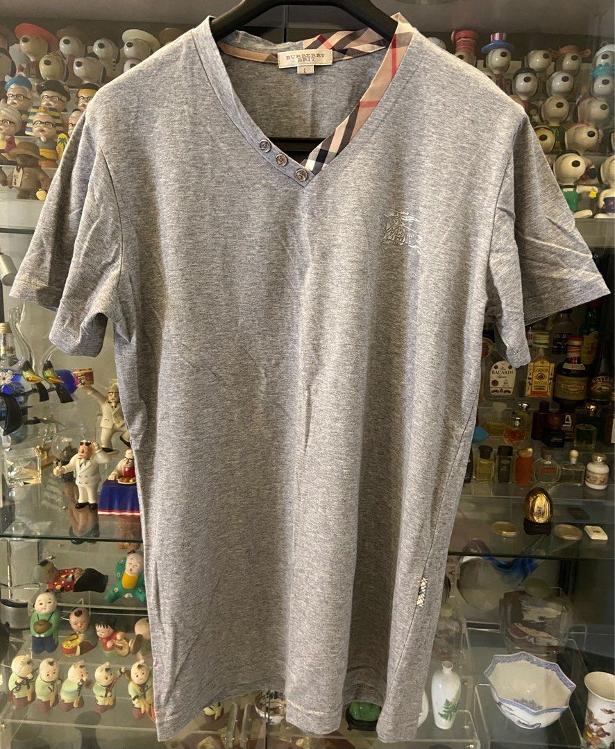 Burberry v neck tee mens discount