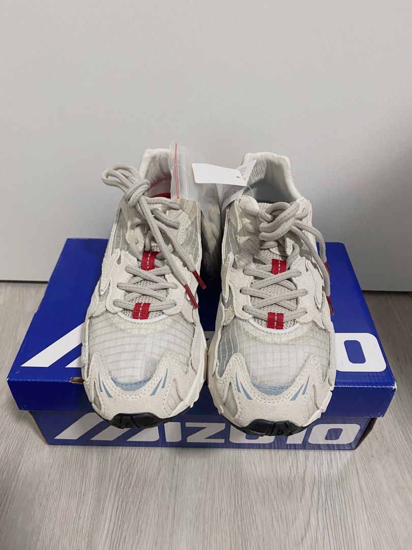 Mizuno wave rider highsnobiety sales