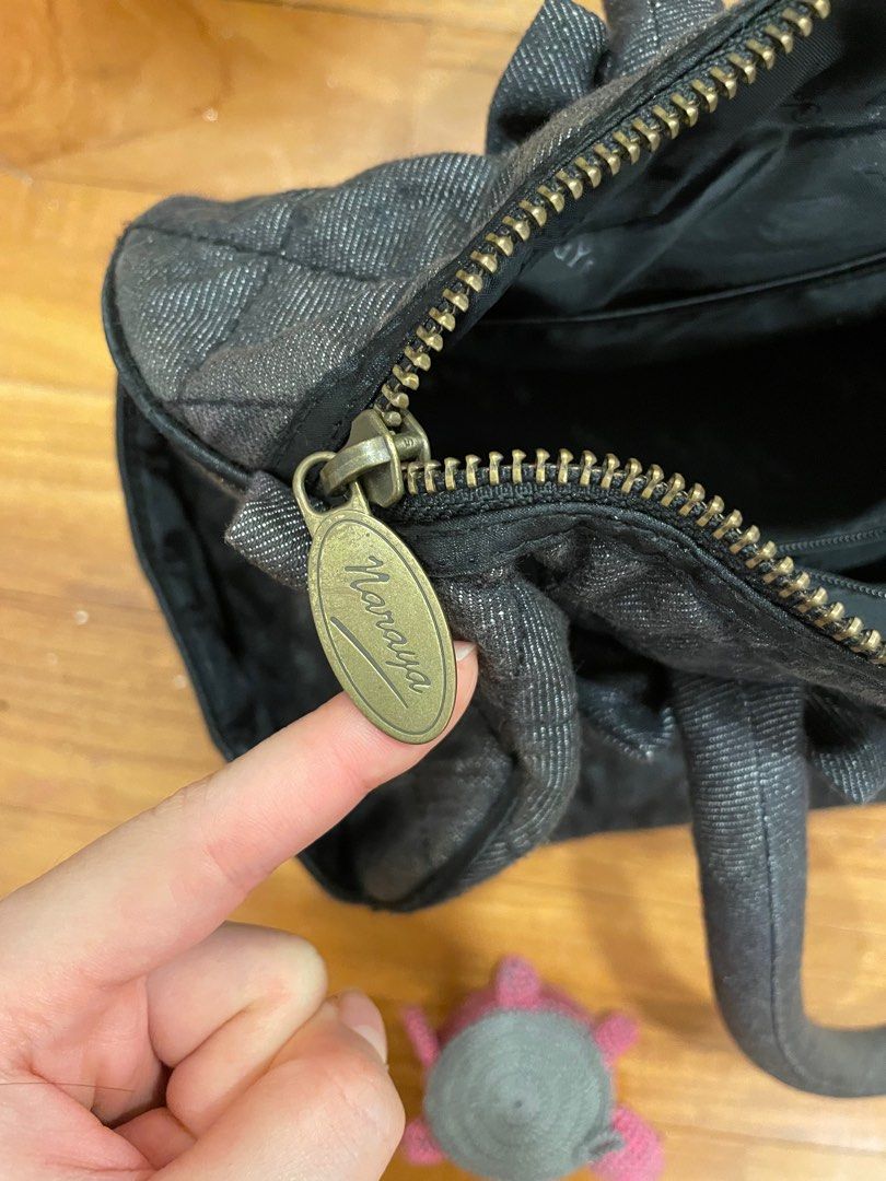 Naraya purse deals